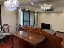 华润中央公园4室1厅2卫南北朝向200.00万元出售