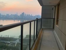 临江精装豪宅海珀御观 大阳台 家具家电 拎包入住4室2厅