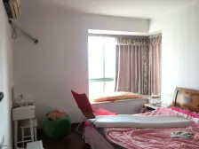 凤凰城3室2厅1卫南朝向240.00万元出售