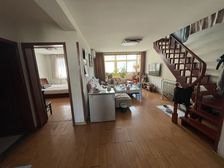 富港苑南北通透五室三厅二卫,附带2车位