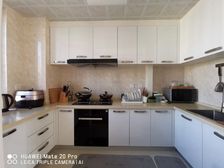 新华国际公寓(住宅)南北通透,高楼层采光好(送车位)