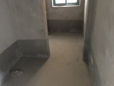 芜湖 东方佳里 2室1厅纯毛坯,有房产证,高层采光全天无遮挡