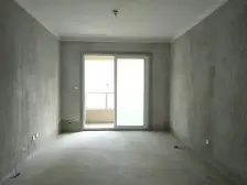 吴江 西湖花苑 3室2厅 带35平米的车库