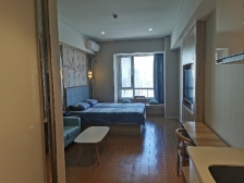 华润中心公寓1室1厅1卫东朝向70.00万元出售