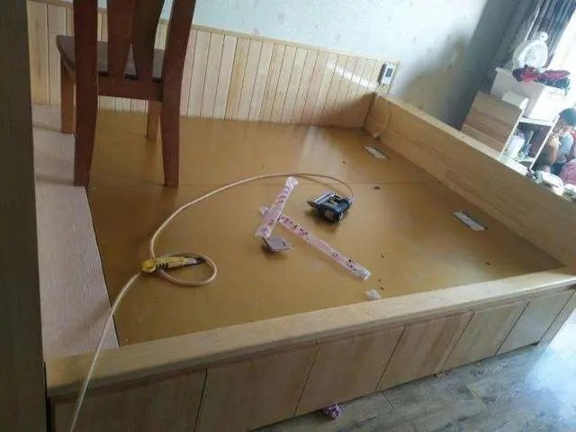 ����