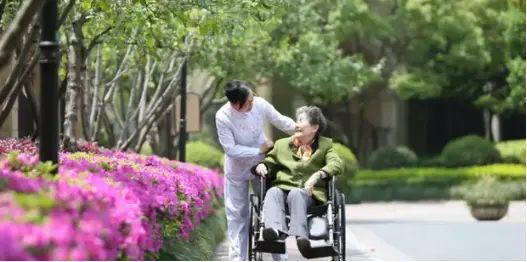 �����̳ǡ����ø��������������̣��������е�����ܳ�֮Ϊ���̳����