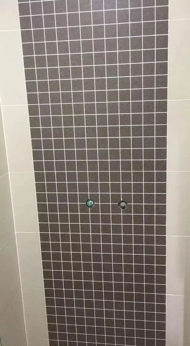 ����