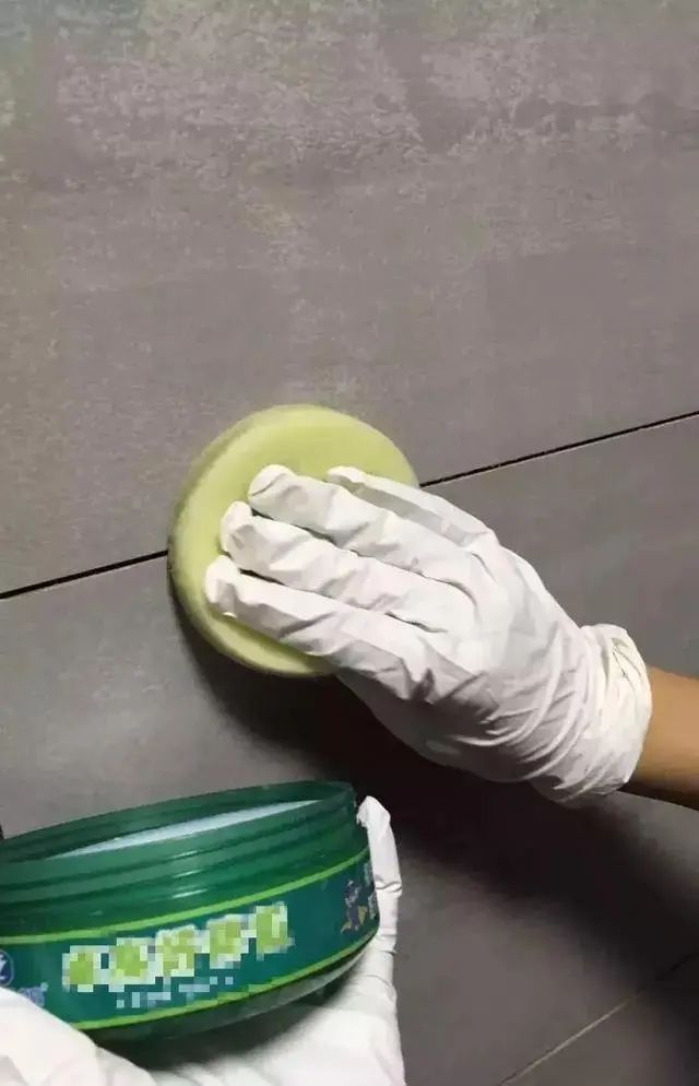 ����