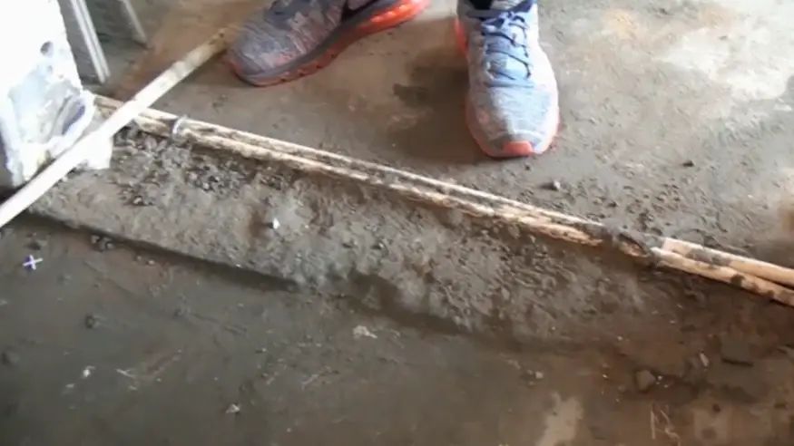 ����