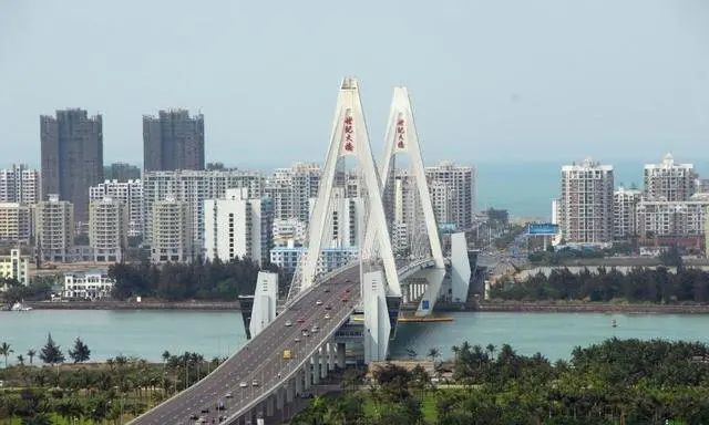 海南房价：市场热度与发展趋势