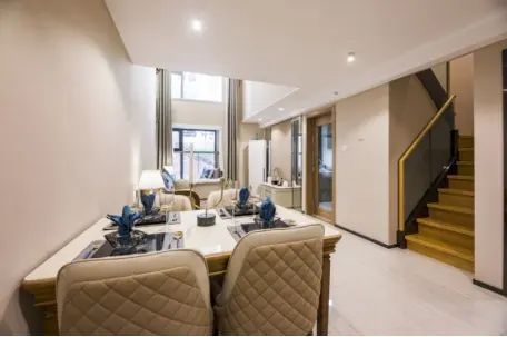 ����6�ڳ���֮��حLOFT����˫�������ռ䣬����ʱ�пռ�����