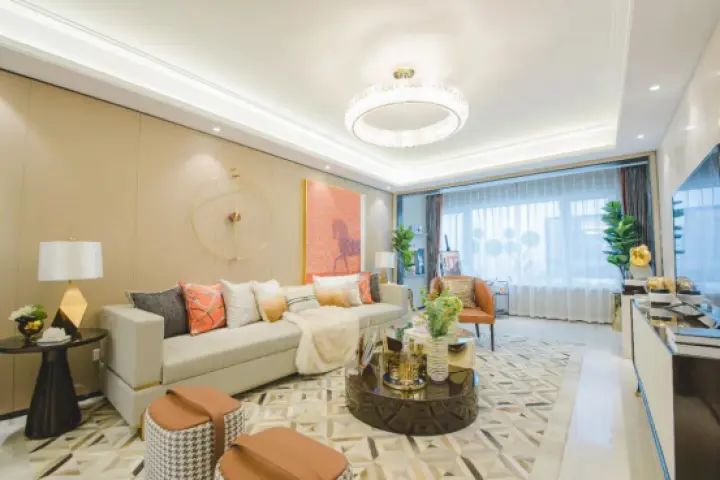 ��ѡ�����ա�������������һ��� �����ˣ�