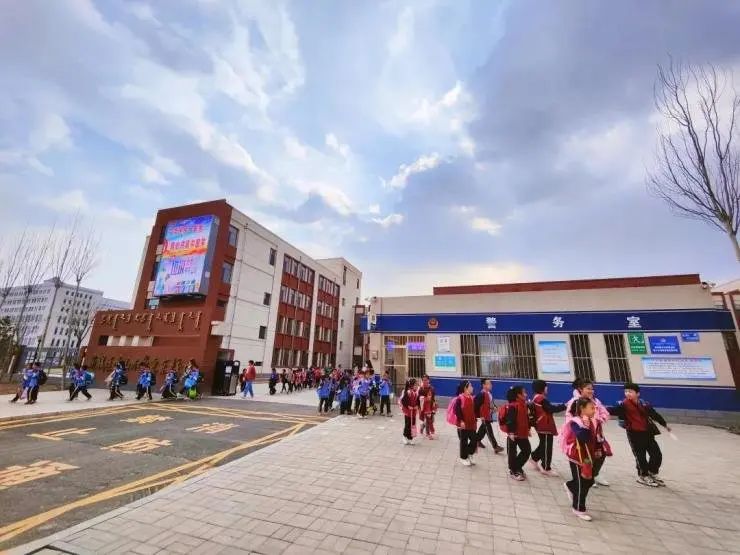 �����������׸����ڣ�7����������