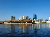 坚决阻断违规信贷资金流入楼市