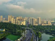 国家发改委：限制新建250米以上建筑，政府项目不得由施工单位垫资建设