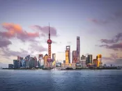 精准纾困服务业企业 中小商户迎利好更盼“增效”