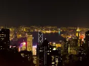  鸿升集团：用心点亮生活 