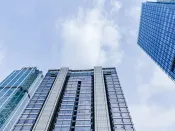 5月楼市数据出炉：全国房价跌幅收窄，上市房企多数年度目标未达30%