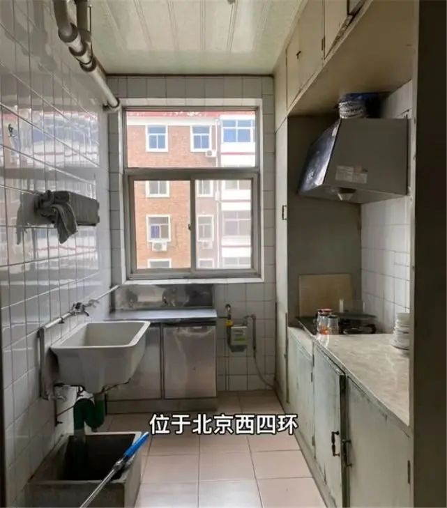 ����