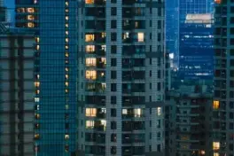 京严禁擅自变动建筑主体和承重结构 