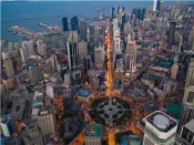 中指快评丨房企融资规模仍在大幅下降，海外债有新发