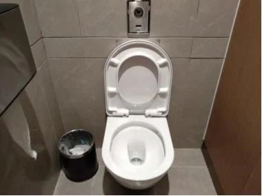 ����