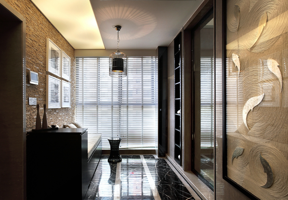 九龙帝景湾实例，101平米的三居室，质感与时尚并存的现代风装修。
