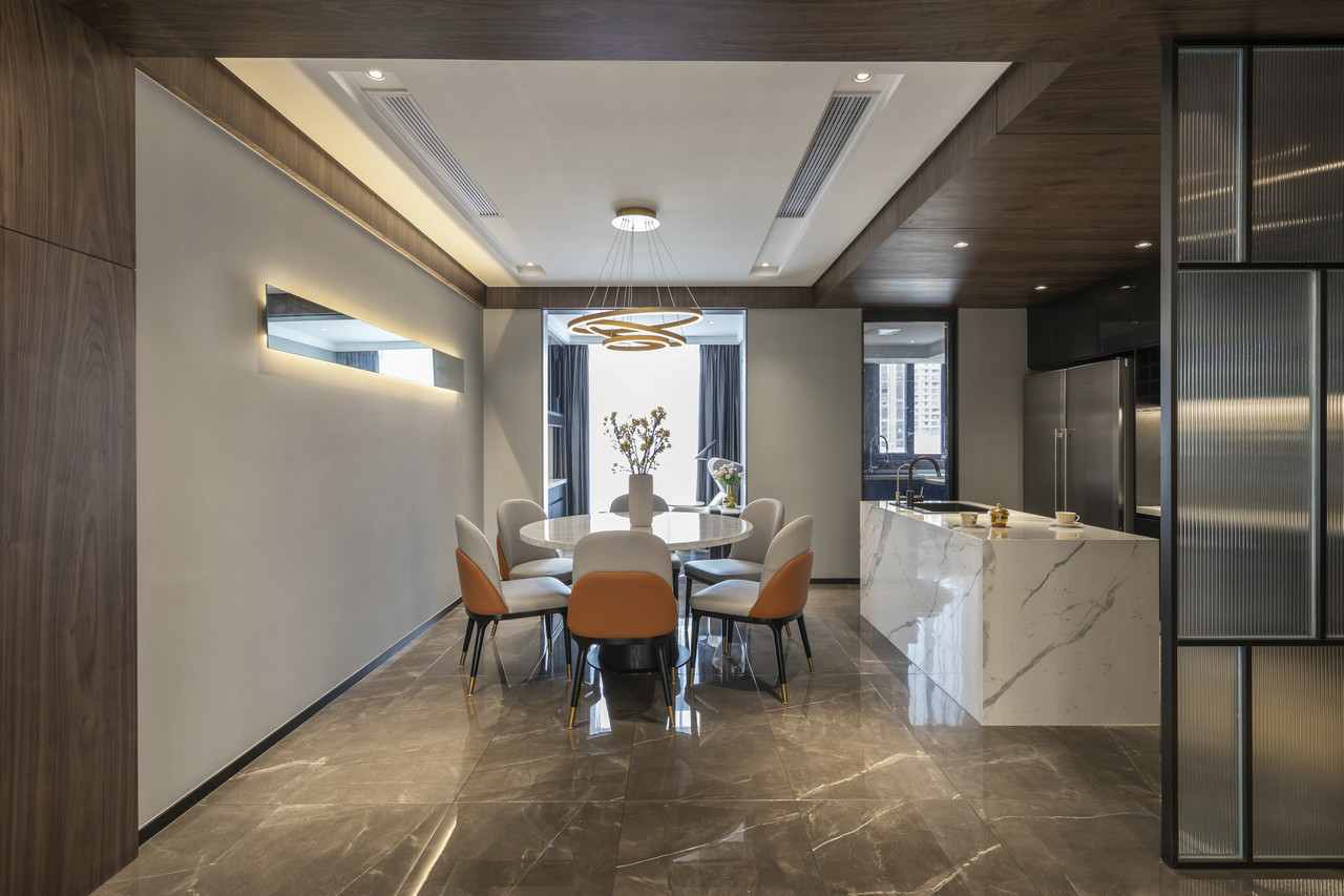 95平米的三居室装修案例欣赏，将现代风融入到现代生活当中。-力高雍湖湾装修