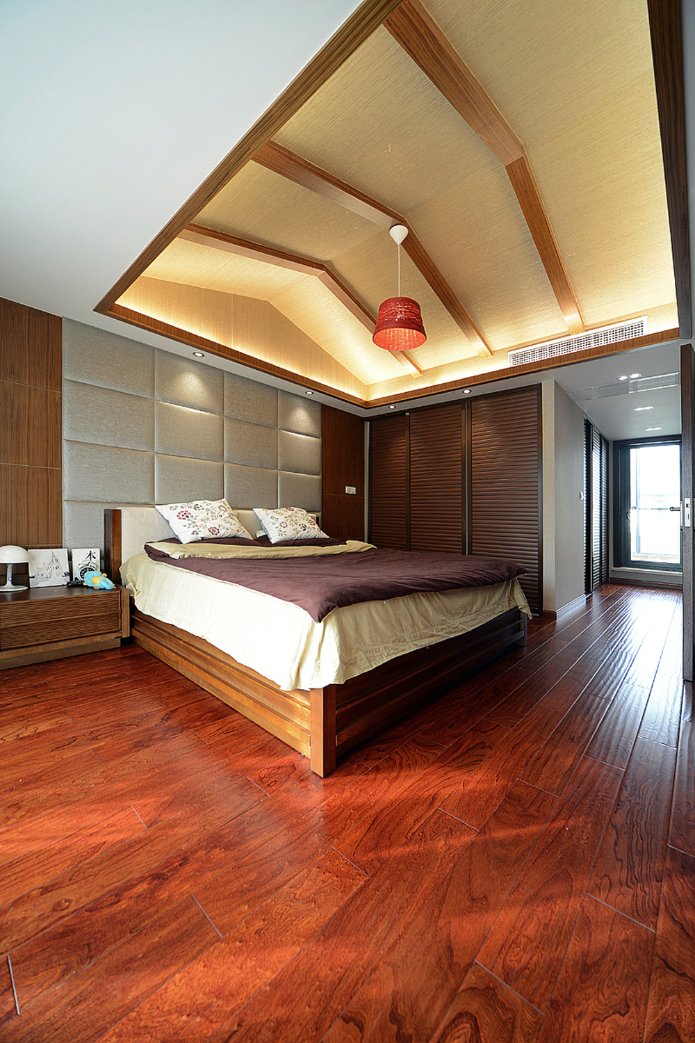 这套280平米的四居室，最后还是选定东南亚风格，效果竟远超预期。-中大九里德装修
