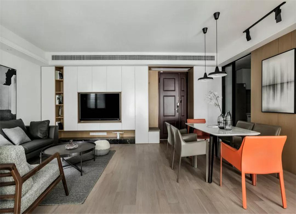 83平的现代风二居室，黑白灰与温馨木质的结合