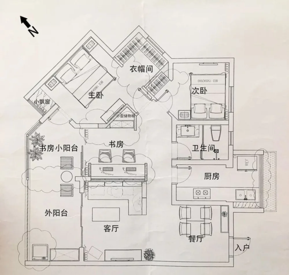 她用20件淘宝时髦软装，拯救老旧小区房！