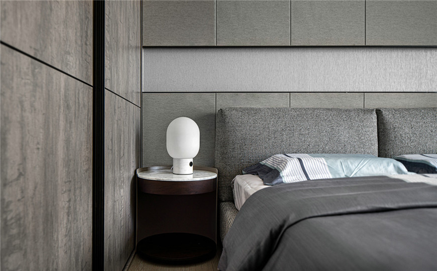 白桦林团圆实例，308平米的四居室，质感与时尚并存的简约风装修。