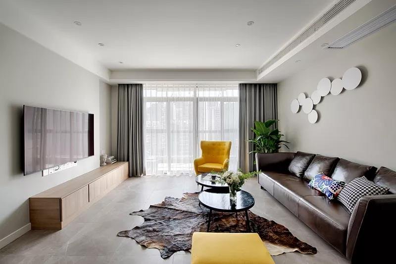140平米三居室的现代风格案例，只花16万！