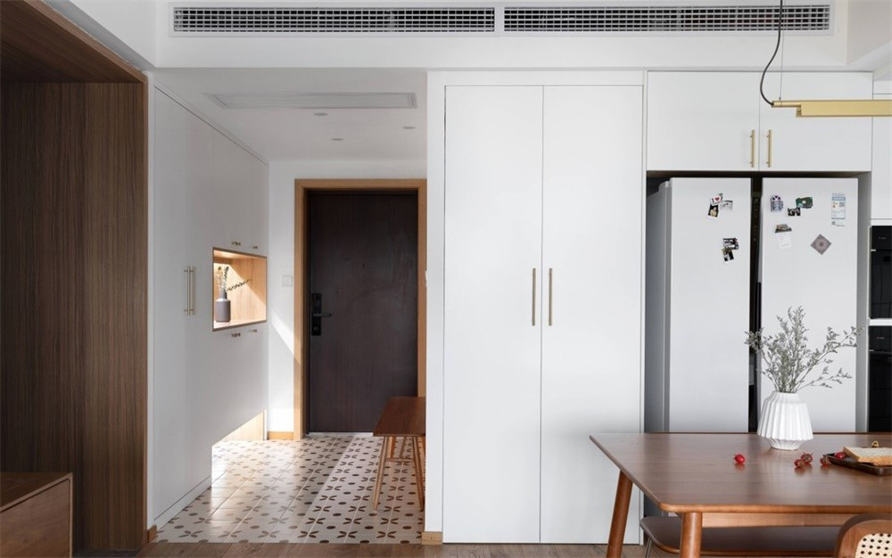 现代风格二居室精美装修，108平米的房子这样装才阔气！