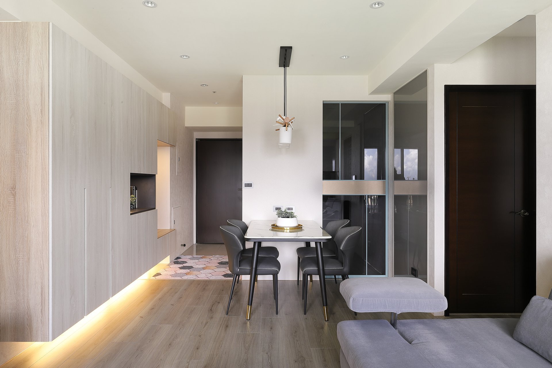 105平米的三居室，运用现代的装修风格效果是怎样的？